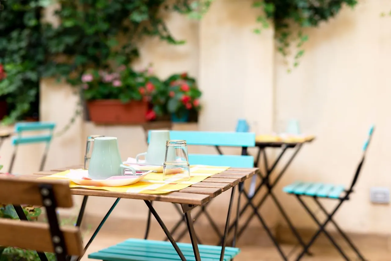 Monti Garden Guest House Rome